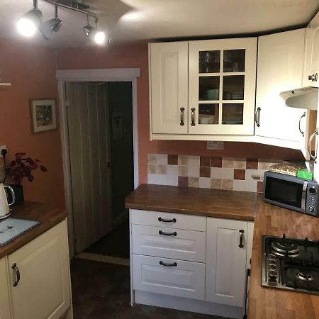 Ham Tree Cottage Троубридж Екстер'єр фото