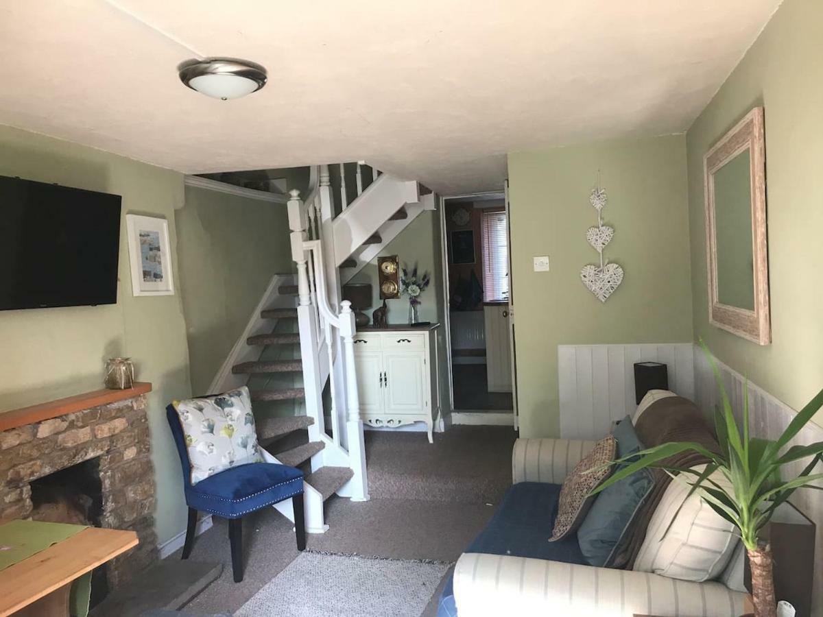 Ham Tree Cottage Троубридж Екстер'єр фото