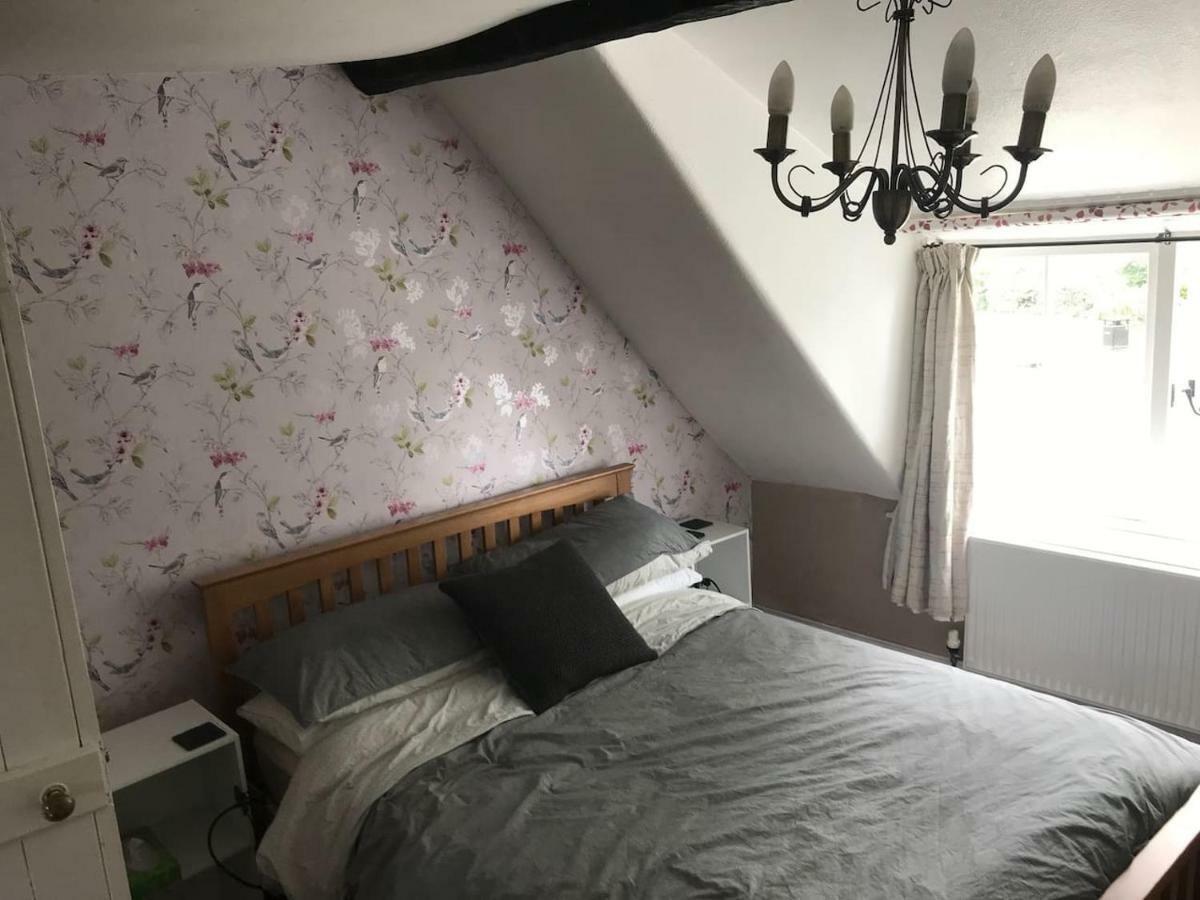 Ham Tree Cottage Троубридж Екстер'єр фото