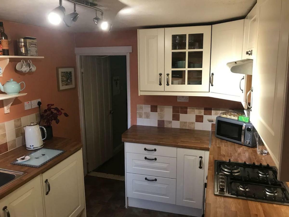 Ham Tree Cottage Троубридж Екстер'єр фото
