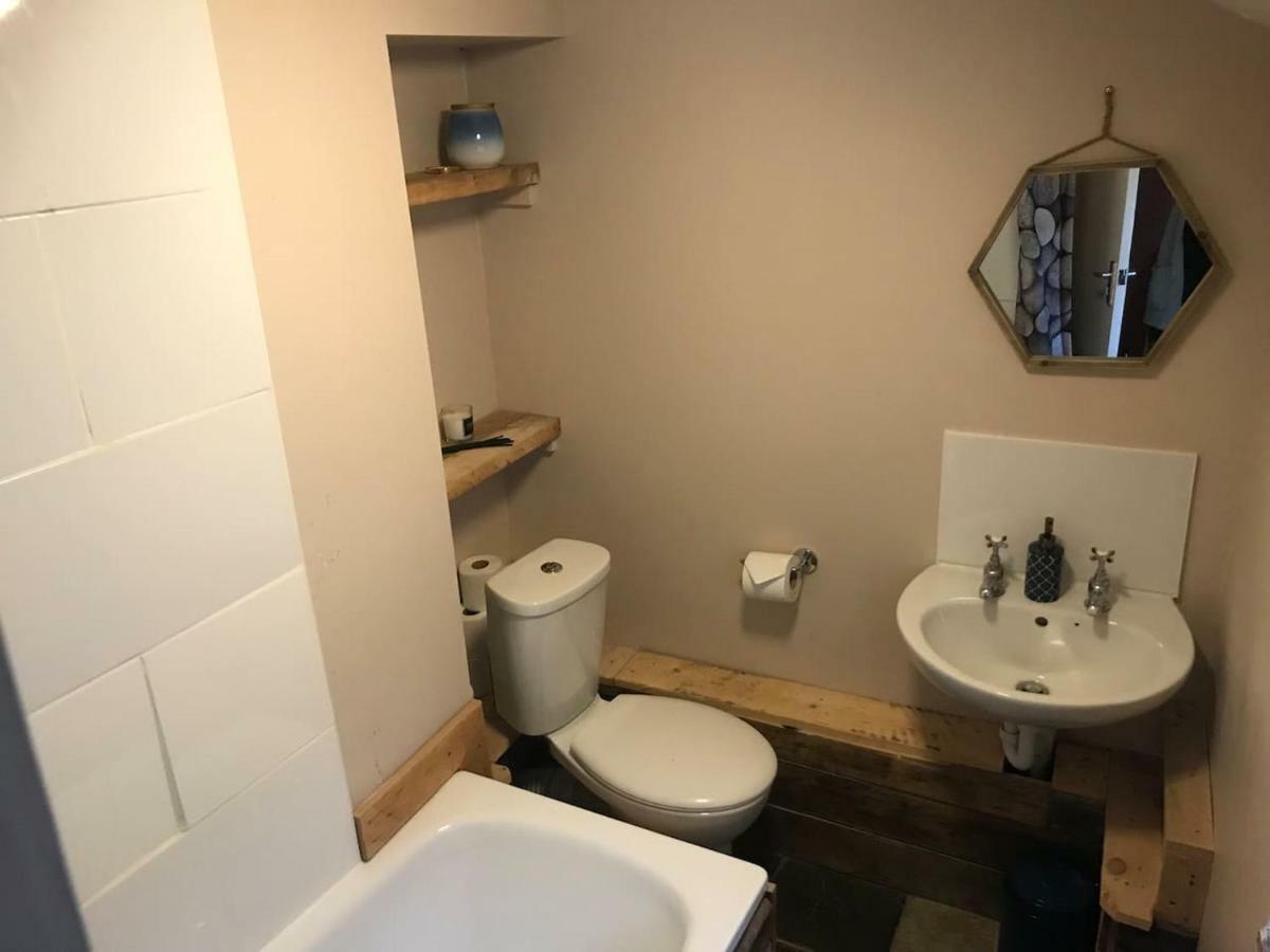 Ham Tree Cottage Троубридж Екстер'єр фото