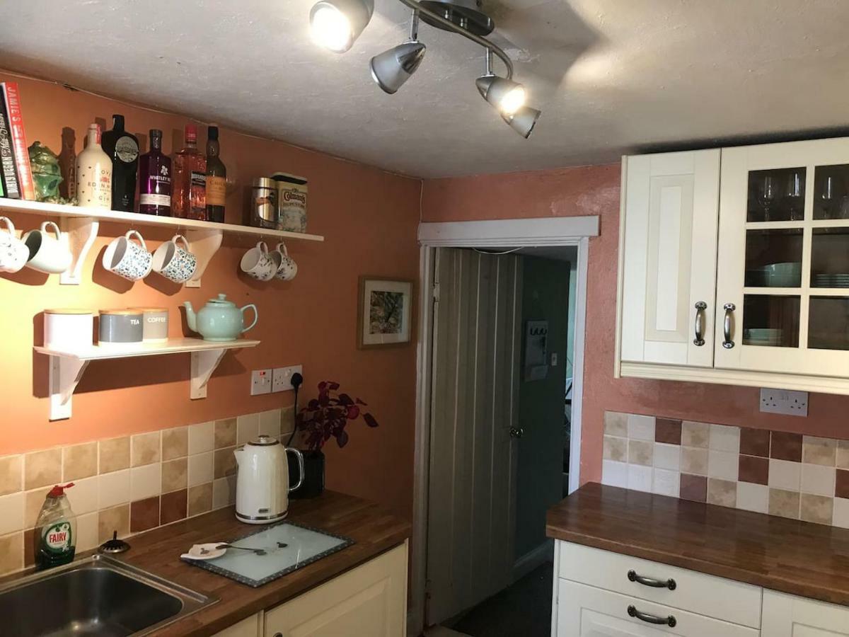 Ham Tree Cottage Троубридж Екстер'єр фото